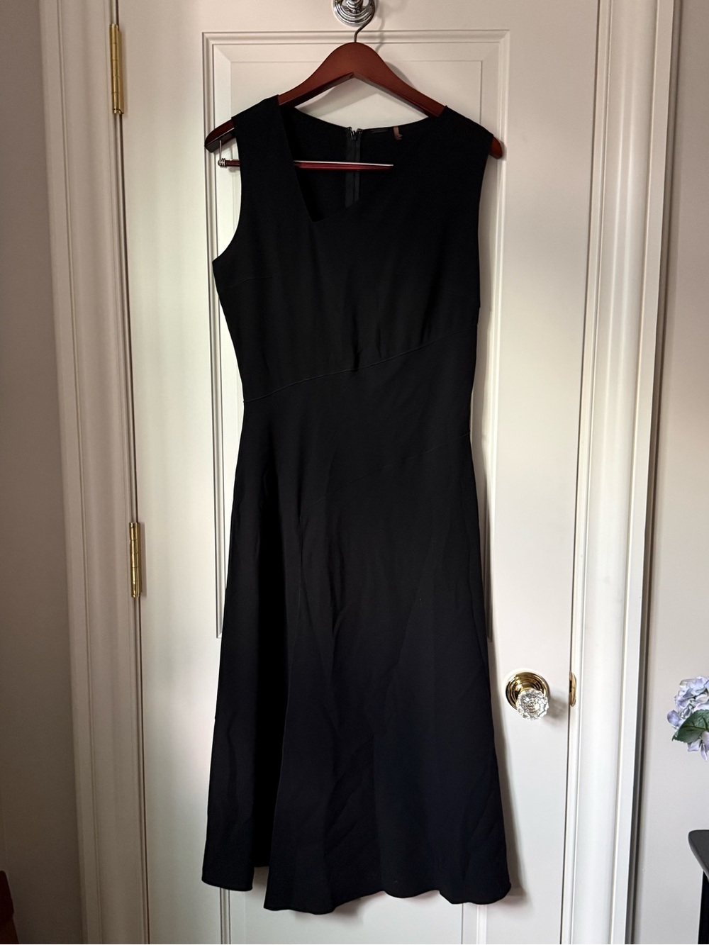 Elie Tahari Black Sleeveless Fit-and-Flare Dress